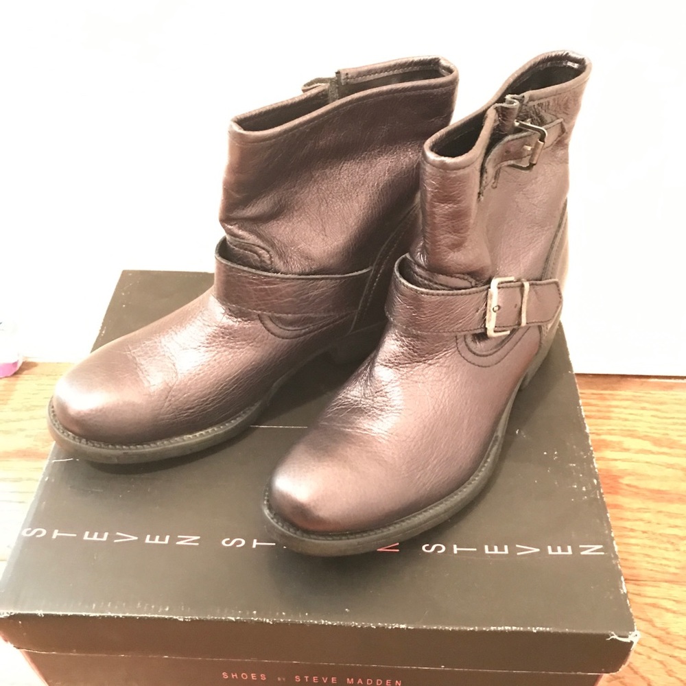 Steve Madden Black Metallic Shoes Size 7